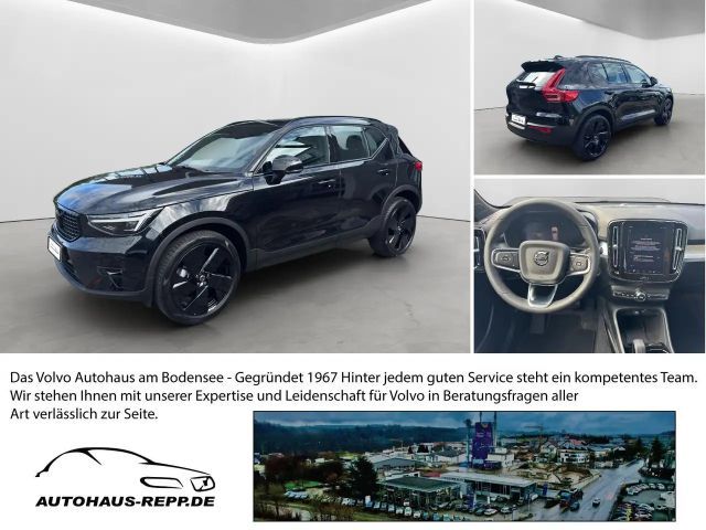 Volvo XC40 B3 Plus Black Edition / Mild-Hybrid Benzin 2026 Benzine