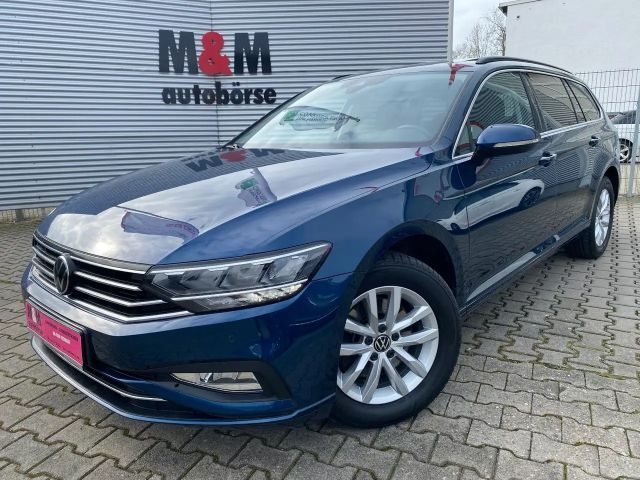 Volkswagen Passat Variant Business ACC/Massage/Assistenz/Sh 2021 Diesel