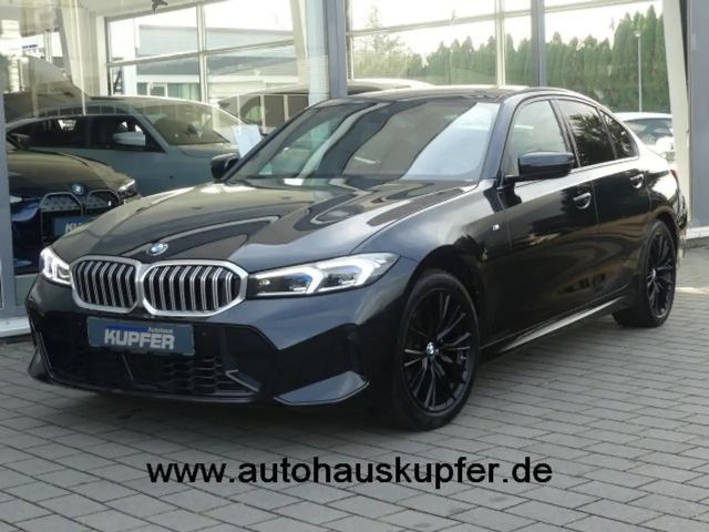 BMW 320 ix Drive M Sportp. ACC AdLED°AHK-elSitz°M18 2024 Benzine
