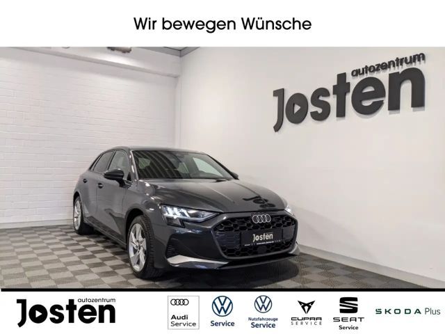 Audi A3 Sportback 30 TFSI advanced CarPlay Navi Sound 2025 Benzine