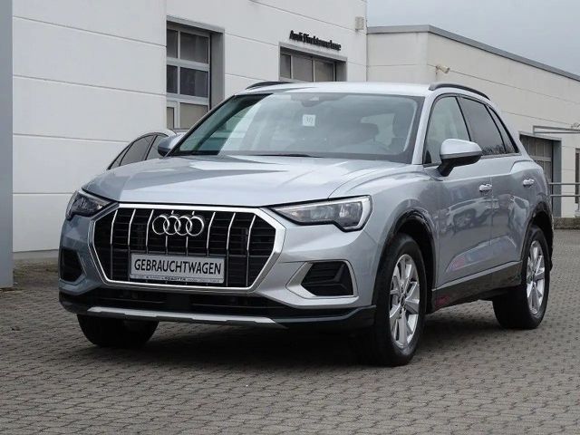 Audi Q3 35 TDI advanced / Komfort-Paket 2022 Diesel