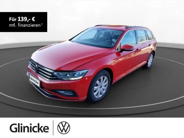 Volkswagen Passat Variant 2.0 TDI DSG Navi Rüka SiHz ACC 2023 Diesel