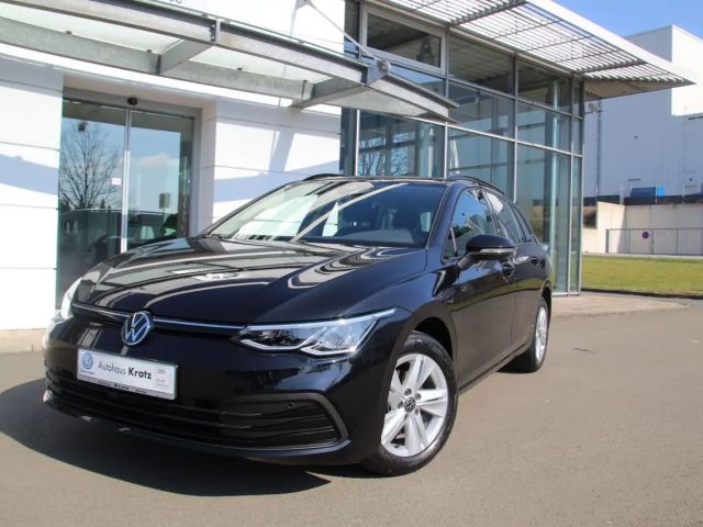Volkswagen Golf VIII Variant Life TSI Navi+App+ACC 2023 Benzine