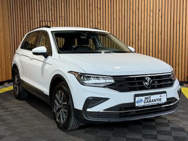 Volkswagen Tiguan 2,0 TDI Life DSG *Navi*ACC*AHK*Kam*LED* 2023 Diesel