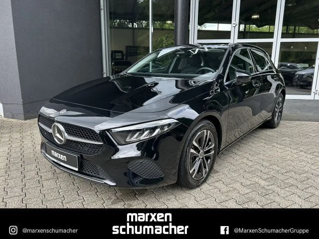 Mercedes-Benz A 180 A 180 Progr. AHK+Winter+Kamera+Carbon+LED+MY24 2024 Benzine