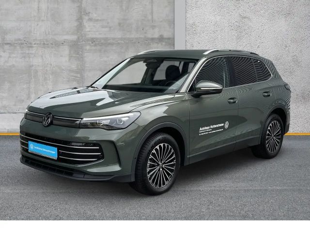 Volkswagen Tiguan 1.5 eTSI DSG Elegance MASSAGE AHK 2026 Benzine
