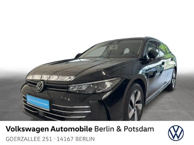 Volkswagen Passat Variant. 1.5 eTSI DSG Busin. Navi AHK R-K 2025 Benzine