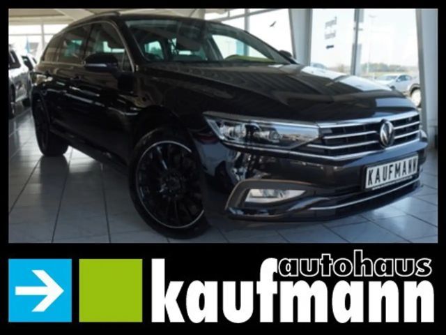 Volkswagen Passat Variant PASSAT 1,5 TSI DSG BUISSNESS AHK E.HK 18" NAVI KAM 2024 Benzine
