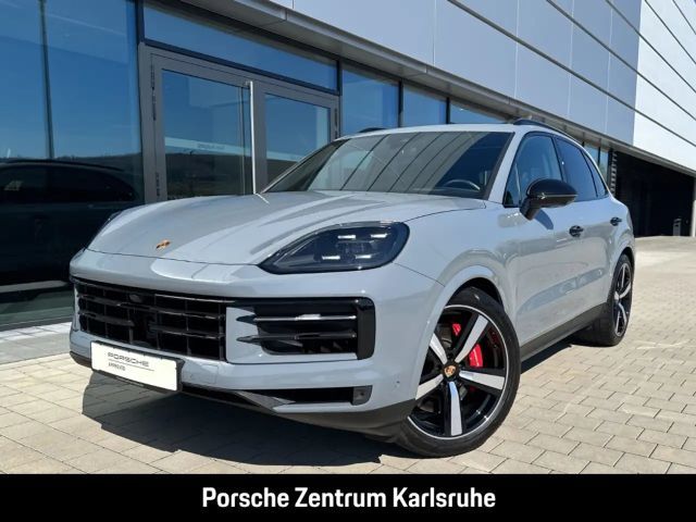 Porsche Cayenne S InnoDrive Soft-Close Head-Up BOSE 2024 Benzine