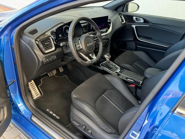 Kia Ceed / cee'd