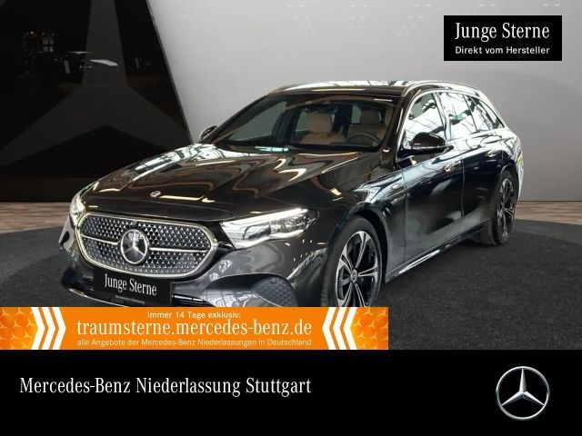 Mercedes-Benz E 300 e T Hybrid Avantgarde Fahrass WideScreen AHK 2025 Hybride / Benzine