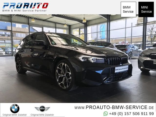 BMW 330 i xDr Tour.M Sport PRO HUD/PANO/AHK/360°/19"/Komf. 2026 Benzine