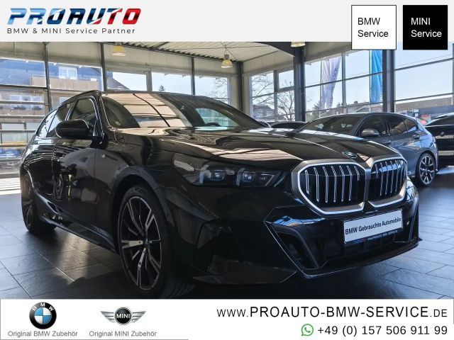 BMW 520 i M Sport Tour. HK/Dr.As+/RFK/20"Alu/AHK 2025 Benzine