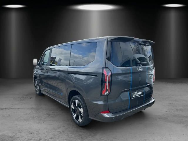 Ford Tourneo