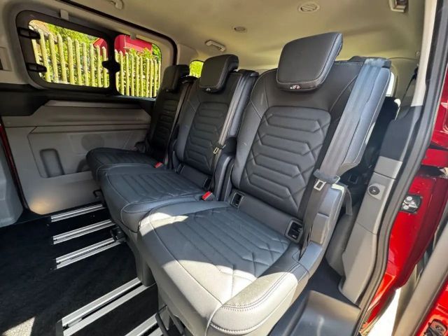Ford Tourneo Custom