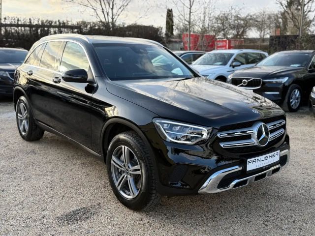 Mercedes-Benz GLC 300 GLC300e 4Matic Kamera AHK LED BliSp 2021 Hybride / Benzine