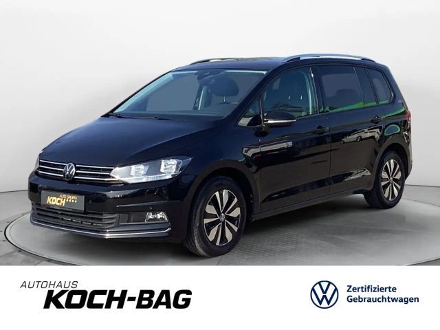 Volkswagen Touran 1,5TSI DSG Goal Navi LED AHK Kamera 2025 Benzine