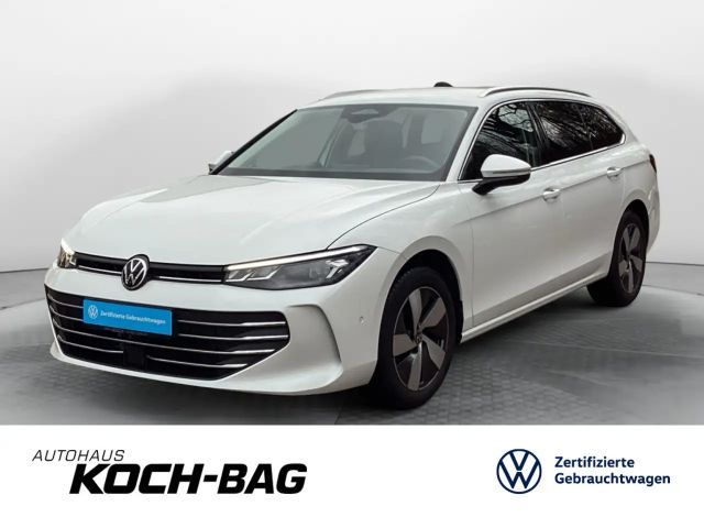 Volkswagen Passat Variant 1,5eTSI Business DSG Navi LED Kam 2025 Benzine