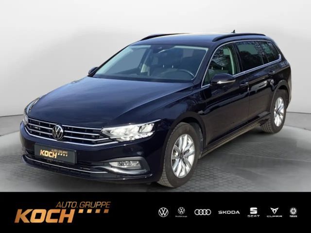Volkswagen Passat Var. 2,0TDI DSG Business LED AHK Navi 2022 Diesel
