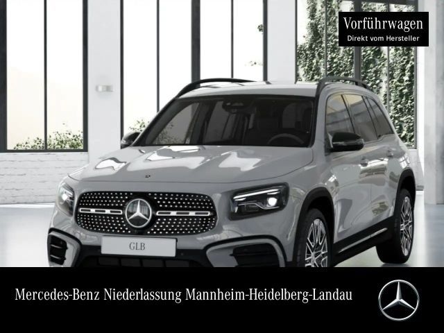 Mercedes-Benz GLB 180 AMG+NIGHT+MULTIBEAM+KAMERA+TOTW+7G 2025 Benzine