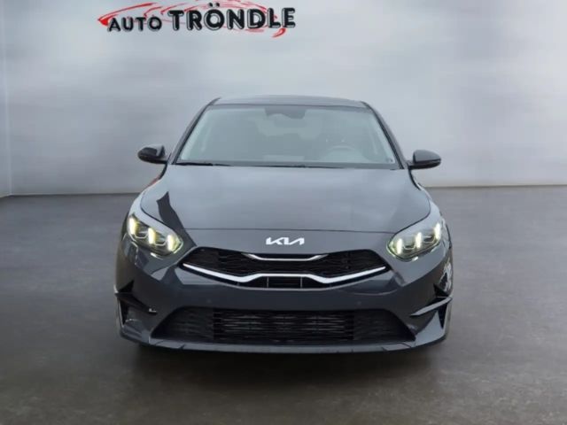 Kia Ceed / cee'd
