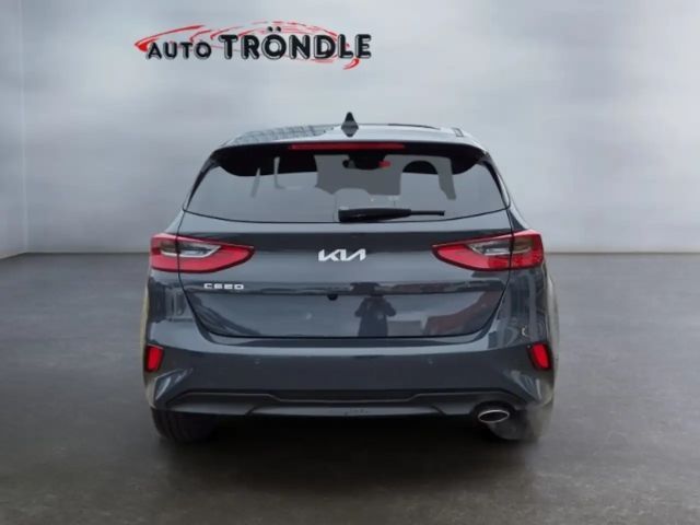 Kia Ceed / cee'd