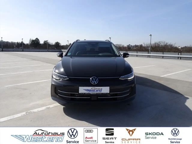 Volkswagen Golf Variant ENERGY 1.5l 110kW 6-Gang LED Navi AHK Klima Navi 2025 Benzine