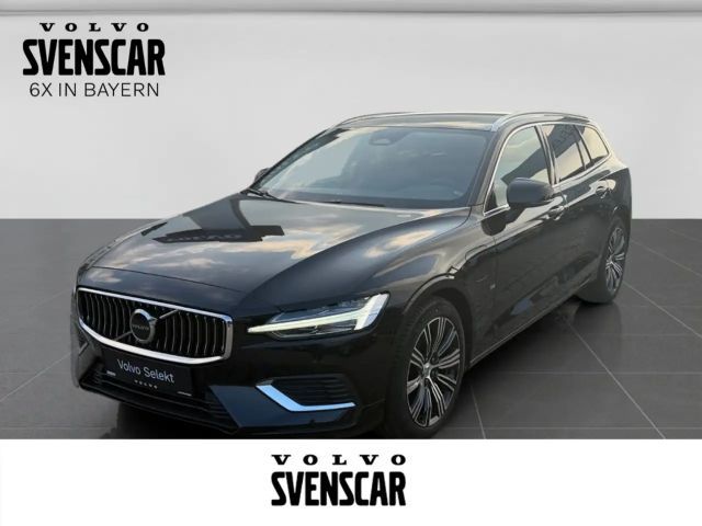 Volvo V60 T6 Core Recharge Plug-In Hybrid AWD StandHZG Digit 2023 Hybride / Benzine