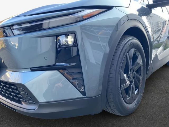 Toyota C-HR+
