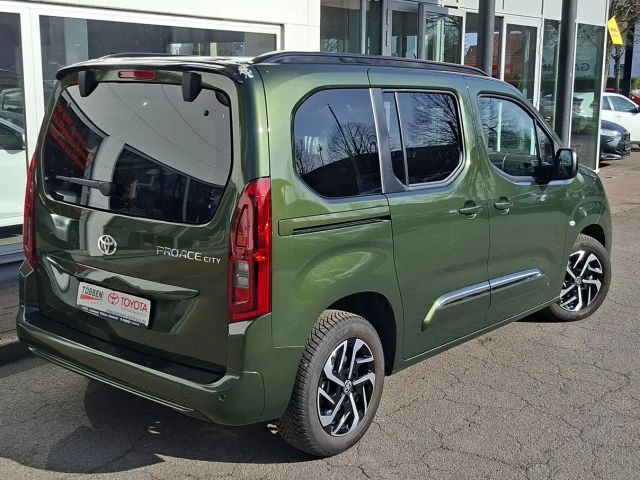 Toyota Proace City