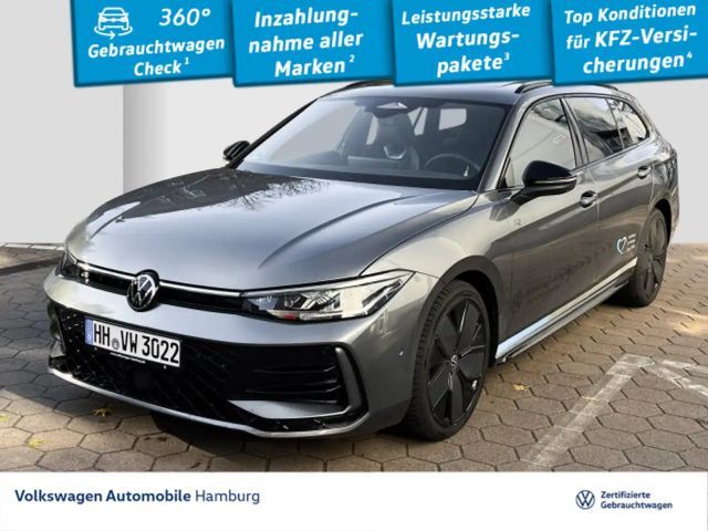 Volkswagen Passat Variant 2.0 TDI R-Line 4M Panorama 360° 2025 Diesel
