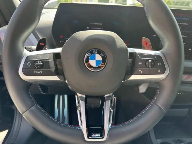 BMW 235