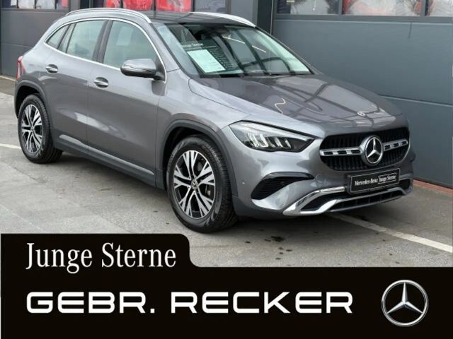 Mercedes-Benz GLA 180 GLA 180 Progressive AHK Kamera Fondsitz verstel 2024 Benzine