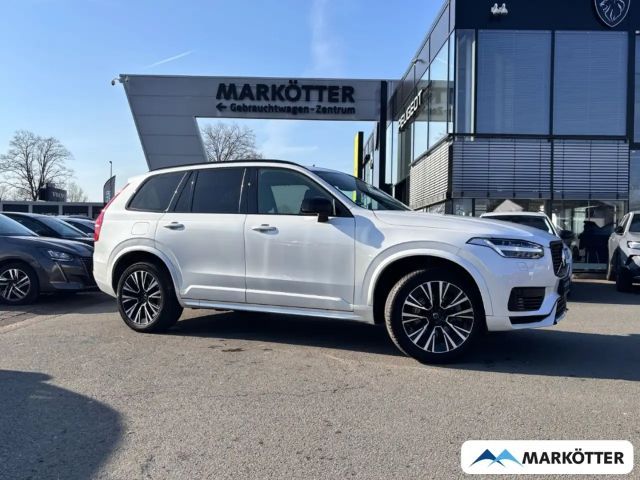 Volvo XC90 T8 AWD Plus Dark Recharge 7-Sitzer ACC/AHK 2023 Hybride / Benzine