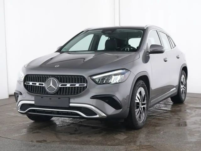 Mercedes-Benz GLA 200 d Progressive AHK+TOTW+R-Kamera+Carplay 2024 Diesel