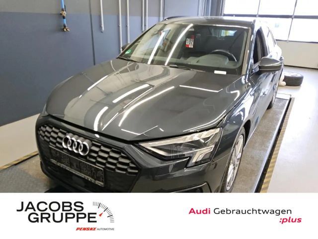 Audi A3 Sportback 35 TFSI advanced Navi*AHK*LED*Optik*SHZ 2021 Benzine