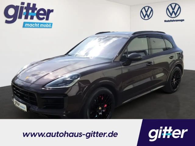 Porsche Cayenne GTS AHK LUFT HEADUP BOSE CHRONO SOFTCLOSE 2023 Benzine