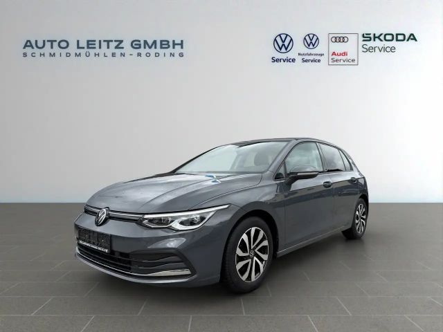 Volkswagen Golf 2022 Benzine