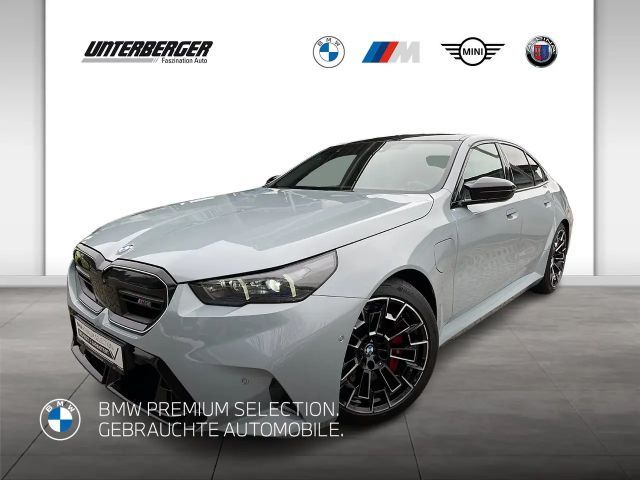 BMW M5 2025 Hybride / Benzine