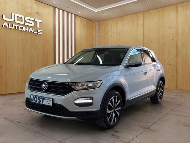 Volkswagen T-Roc Style 2.0 TDI Navi AHK Kamera ACC el.Klappe 2021 Benzine