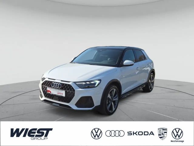 Audi A1 35 TFSI S tronic, S LINE/LEDI/SHZ/ 2022 Benzine