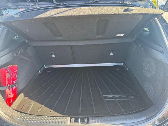 Kia Ceed / cee'd