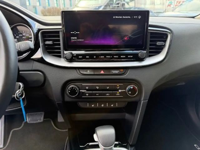 Kia Ceed / cee'd