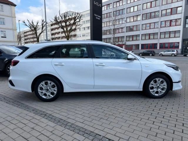 Kia Ceed / cee'd