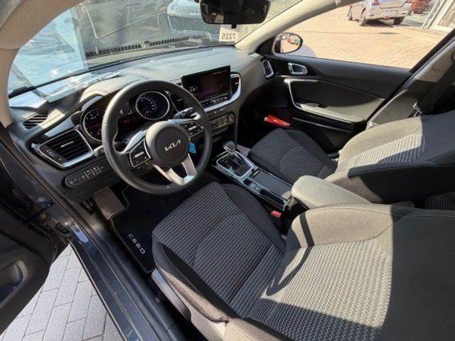 Kia Ceed / cee'd