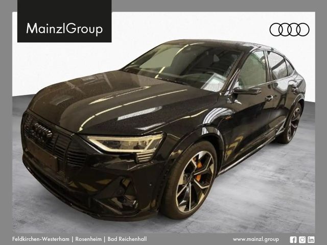 Audi e-tron quattro AHK Matrix HUD Pano 2022 Elektrisch