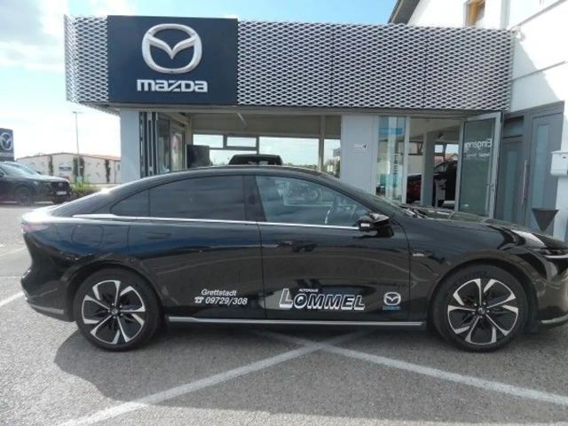 Mazda 6e