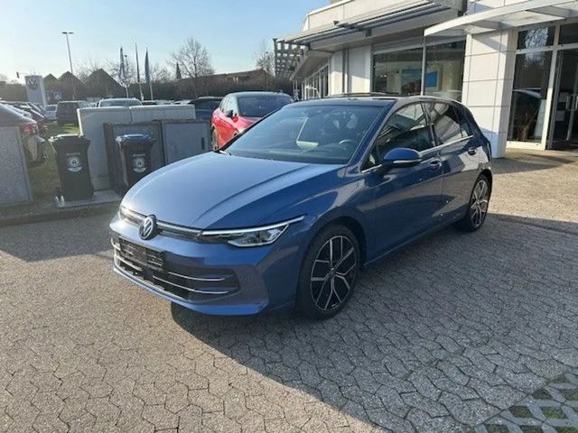 Volkswagen Golf VIII Lim. 1.5 eTSI 110 kW Edition 50 SSD 2024 Benzine