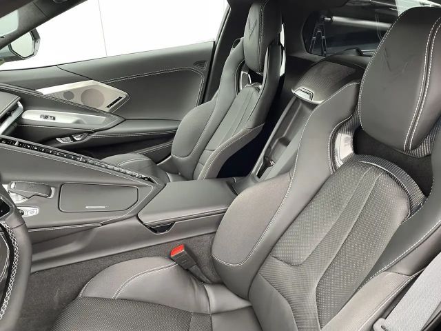 Corvette C8