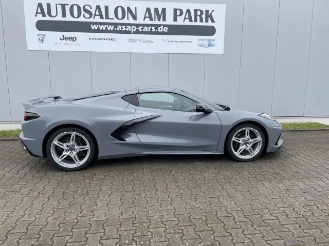 Corvette C8